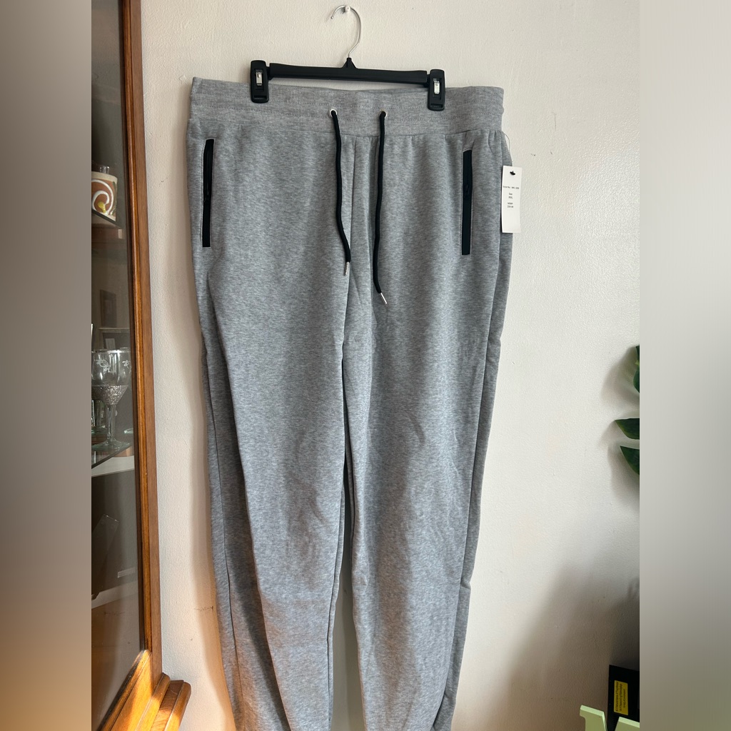 Brand New Men Joggers
